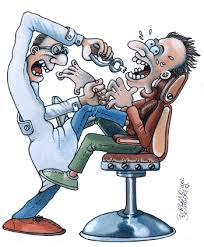 In tema di abusivo esercizio di una professione, lo svolgimento dell’attivita’ di odontoiatra