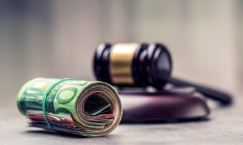 Compensazione spese legali ed obiettiva incertezza sul diritto controverso